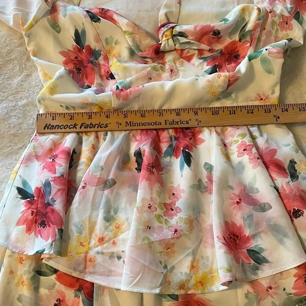 New! Yumi Kim‎ Becca Dress Paradise Villa Ivory Floral Size Medium NWT